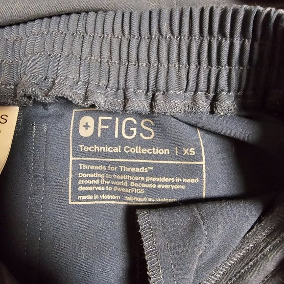 Figs Scrubs - Picture 3 of 3